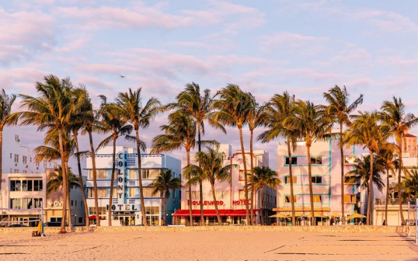 オーシャン ドライブインにあるアールデコ様式のホテルSouth Beach