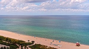 Une vue en direct de l'Eden Roc Hotel , Milieu Beach