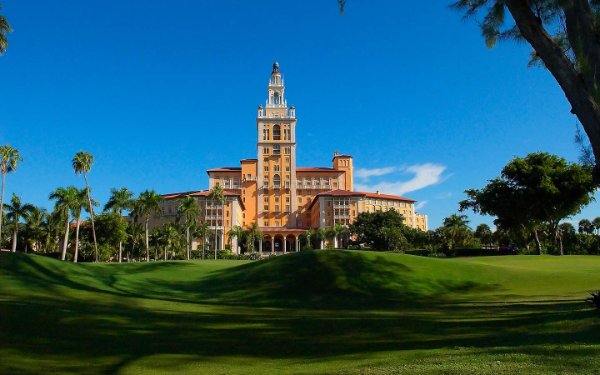 Vue extérieure du Biltmore Hotel